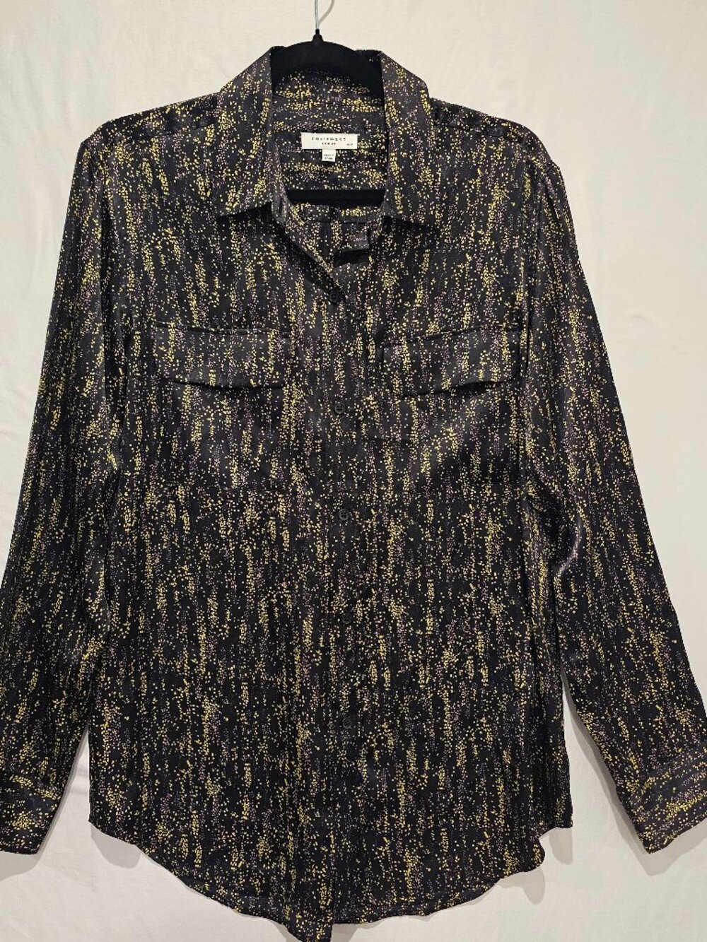 Equipment Femme 100% Silk Signature Shirt Blouse Pockets Black Yellow Dotted M